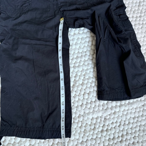 Croft & Barrow Black Capri Pants Relaxed Fit‎ Size 8P - Picture 5 of 8